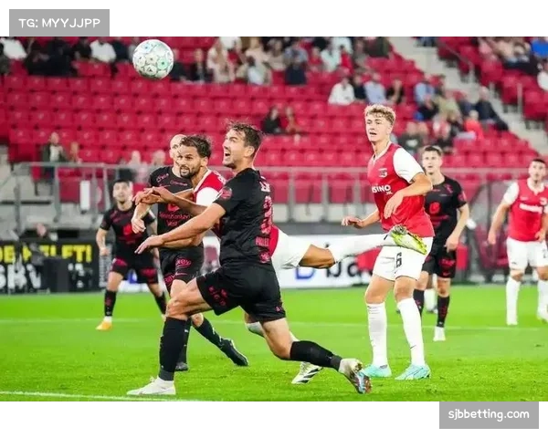 巴黎FC升级后表现稳健 中场凯巴尔成赛季惊喜